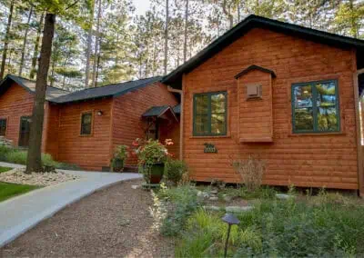 Lakemore Cabin